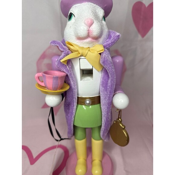 TOPHAT & TAIL mad Hatter Easter bunny nutcracker - Picture 3 of 7